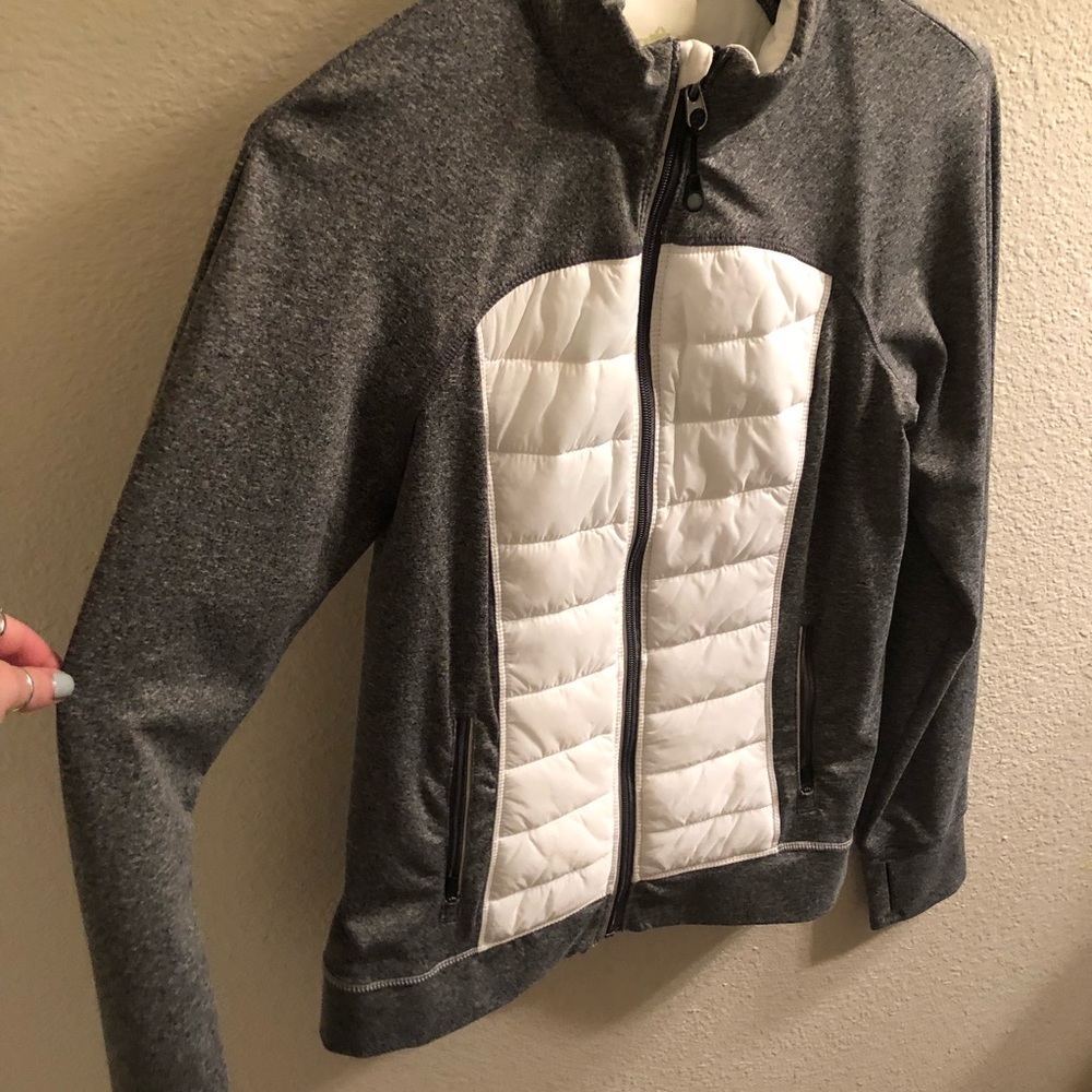 Fuda Puffer Jacket White and Gray